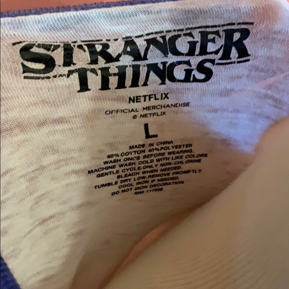 Stranger Things Crop - Picture 2 of 4